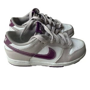 Nike Kids White and Purple Sneakers
